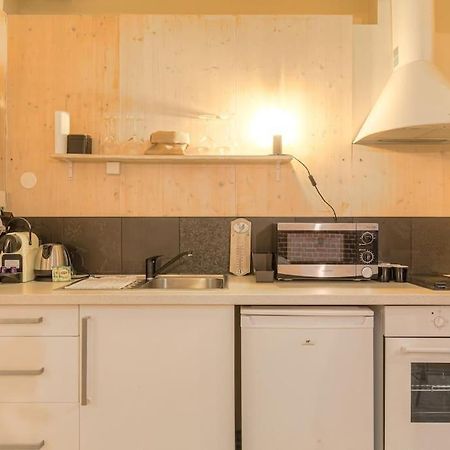 Industrial-Style Studio With Bathtub, Vieux-Lyon Ngoại thất bức ảnh